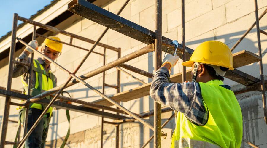 Professional fairlawn roofing services in Loop, TX
